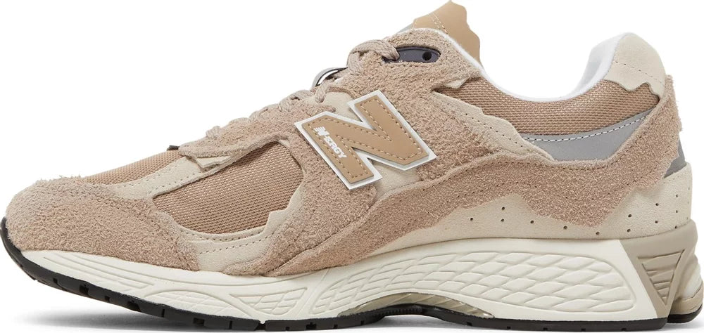 New Balance 2002R Driftwood