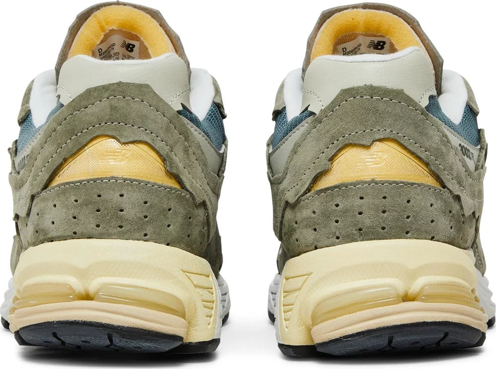 New Balance 2002R – Mirage Gray