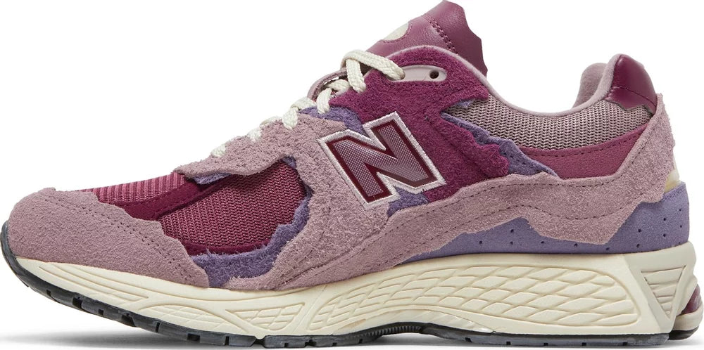 New Balance 2002R Pink