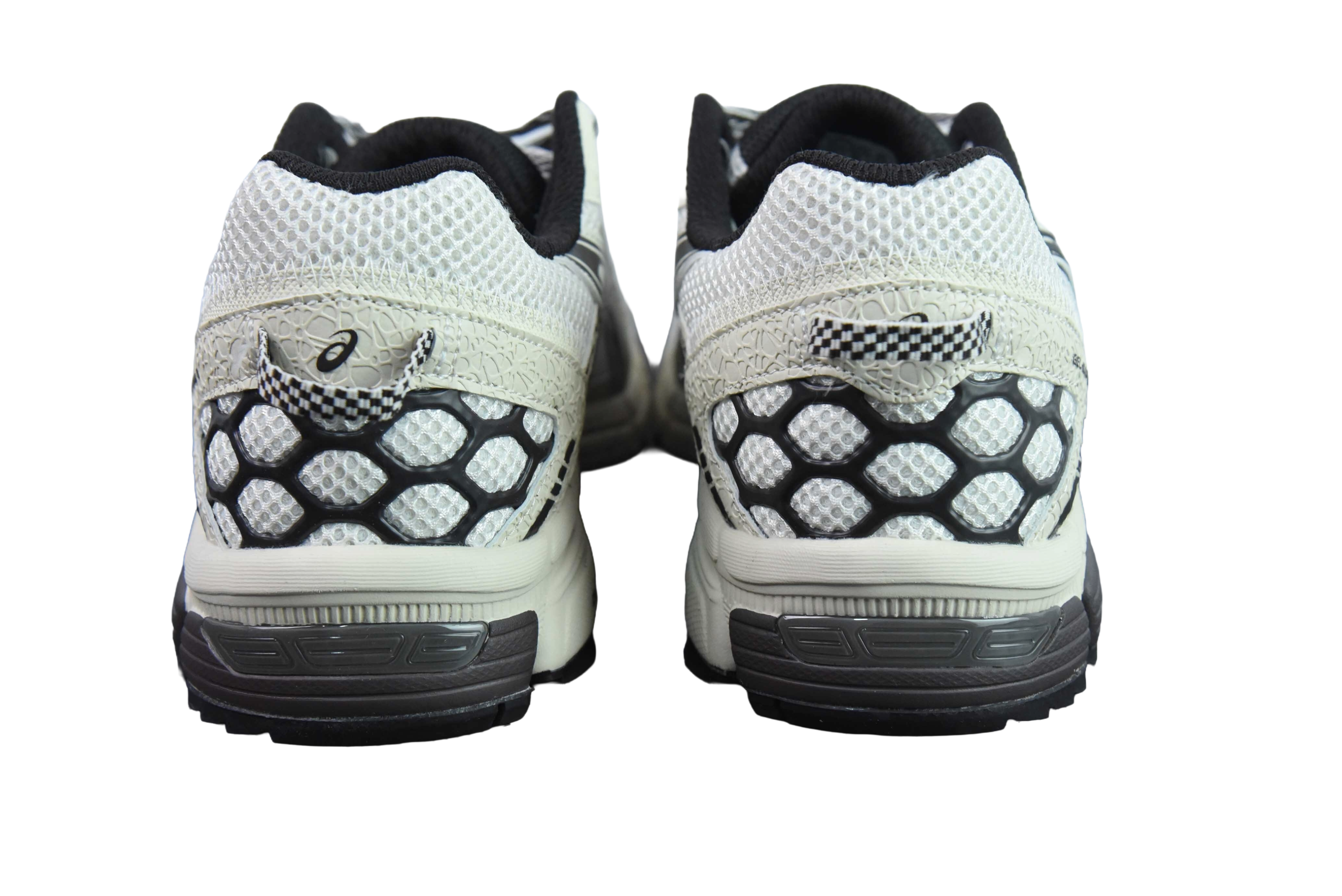 ASICS Gel-Kahana 8 Sand