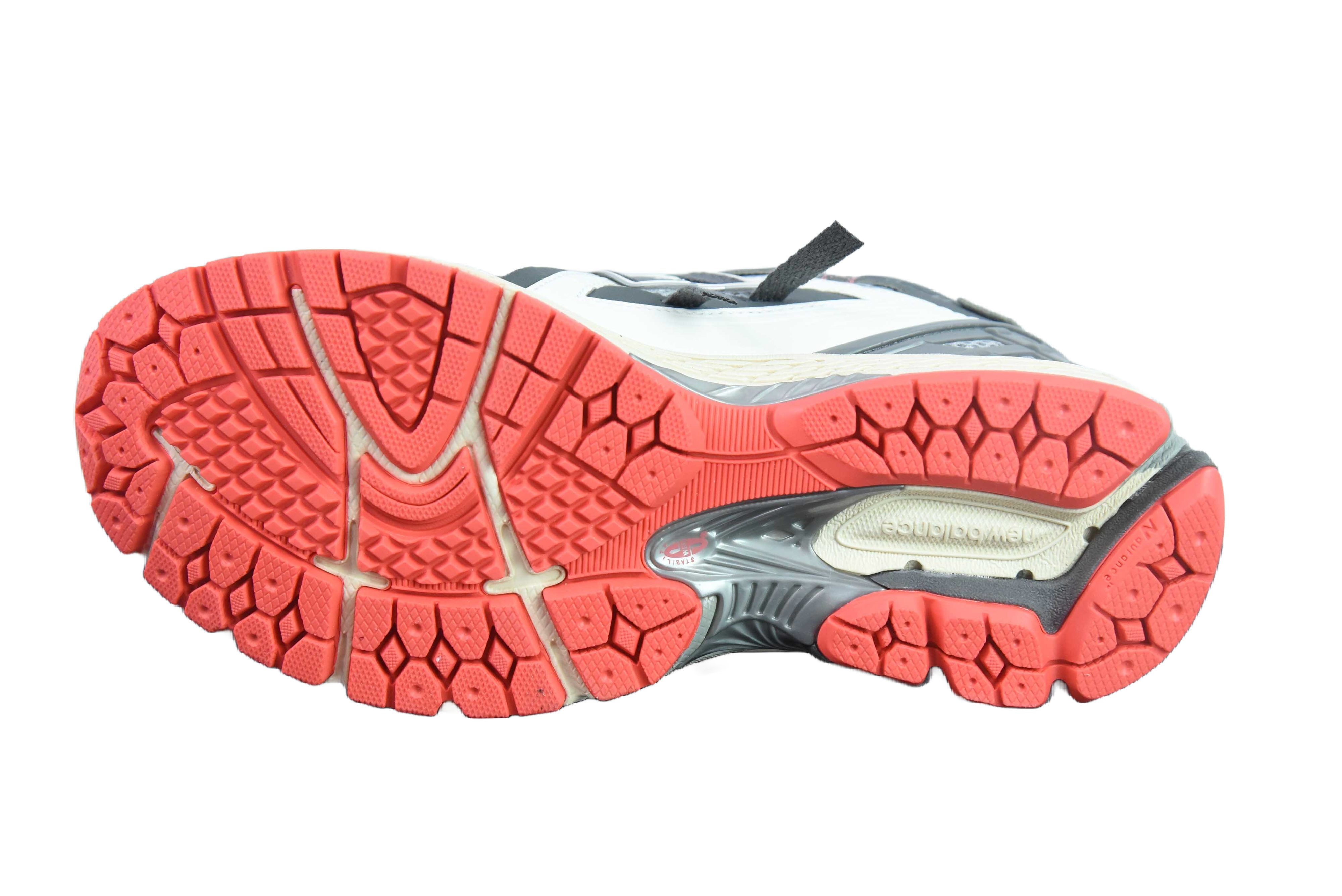 New Balance 1906R Grey Drift Red